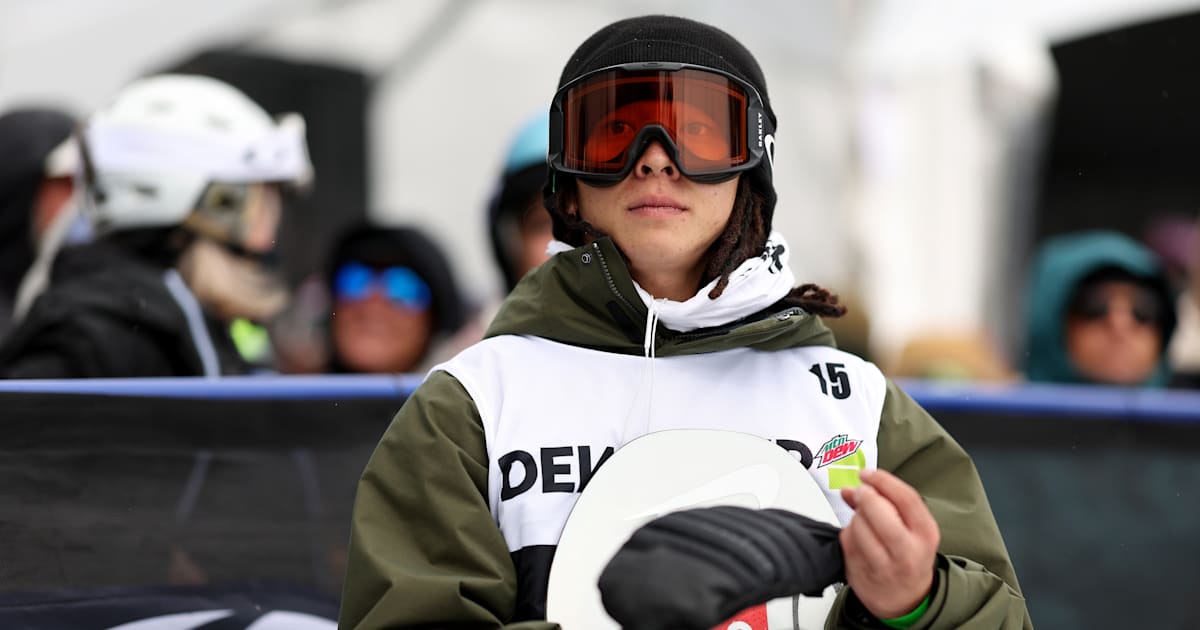 FIS Snowboard Halfpipe World Cup Copper Mountain: Japan sweeps titles as Hirano Ayumu, Shimizu Sara claim wins; Chloe Kim fourth