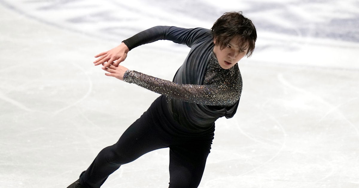 Uno Shoma leads 2021 NHK Trophy after short