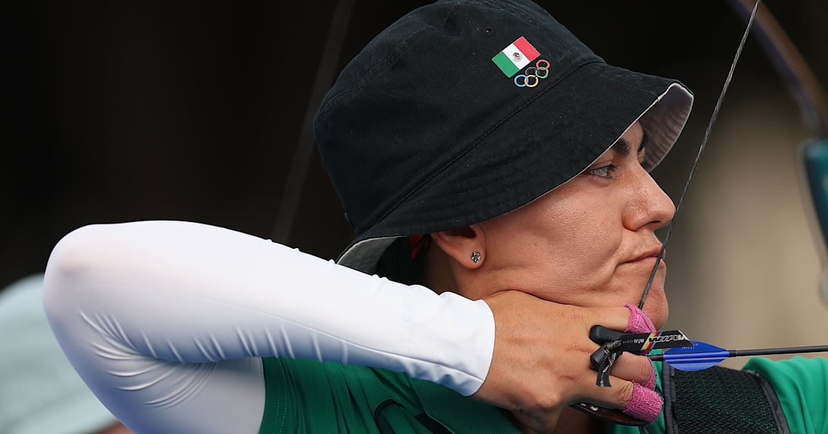 Central American Archery Medalists Fine-Tune Aim at National Championship