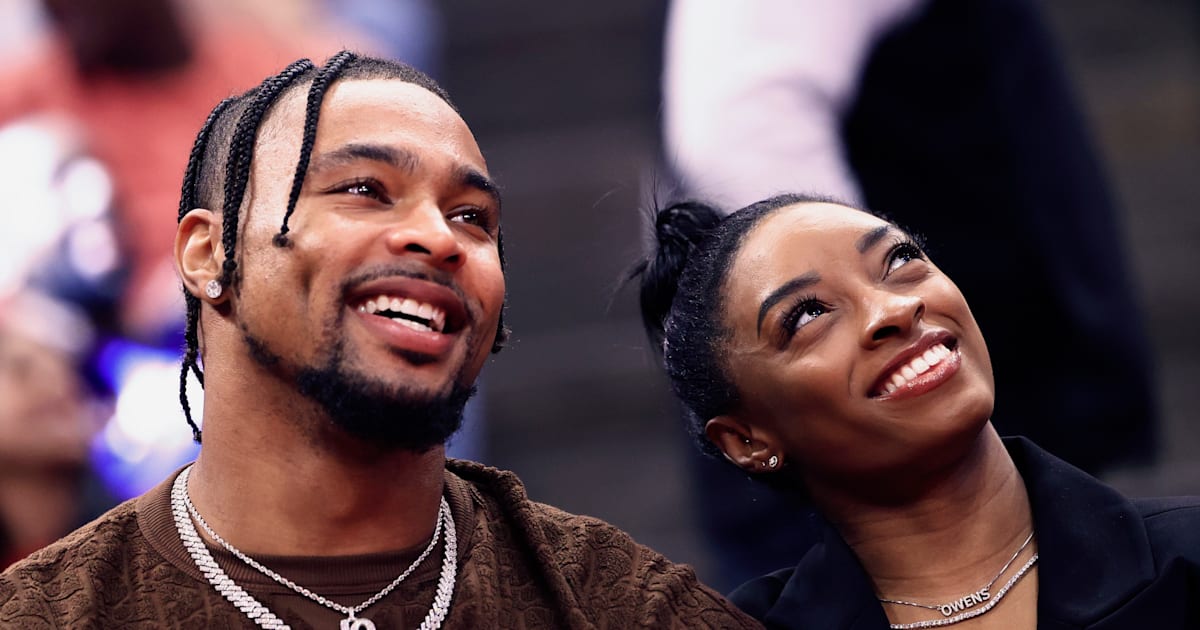 Jonathan Owens, marido de Simone Biles, vai torcer pela esposa na final geral da equipe
 #ÚltimasNotícias