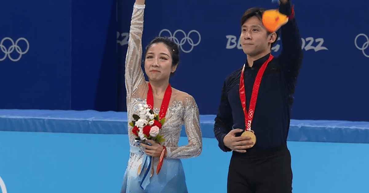 Moments Beijing 2022 Gold Medal Figure Skating Pairs Chinese