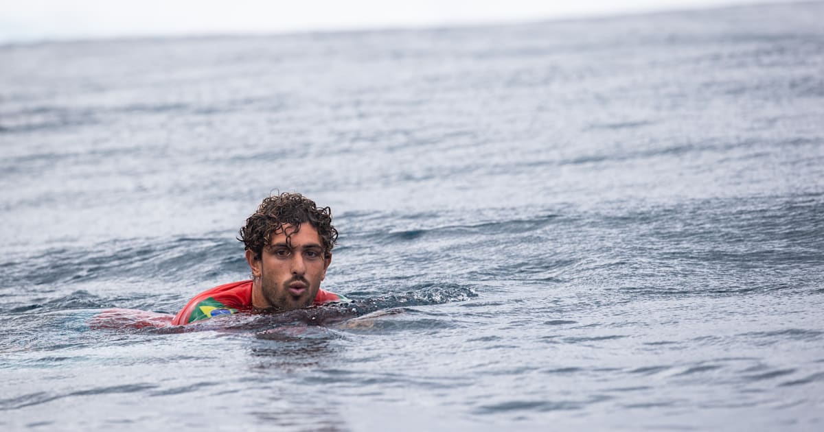 Brazilian surfer Joao Chianca stable in hospital after Pipeline accident