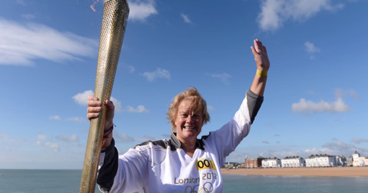 Olympic Flame passes historic Canterbury Cathedral Olympic News