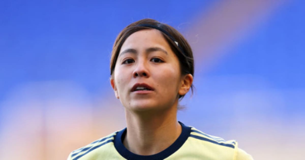 Mana IWABUCHI