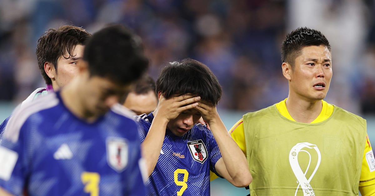サッカー】W杯ベスト8進出を逃した日本代表・三笘薫「思いっきり