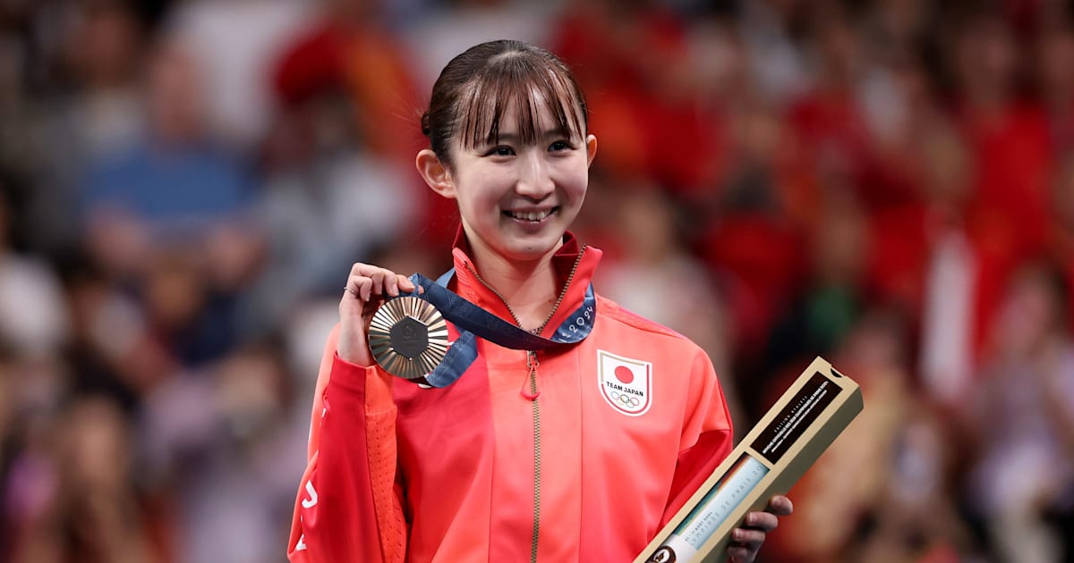 エポック ワン【早田ひな】貫禄の試合運びでストレート勝利（23.12.1） エポック社の公式オンラインショップです。【早田ひな】貫禄の