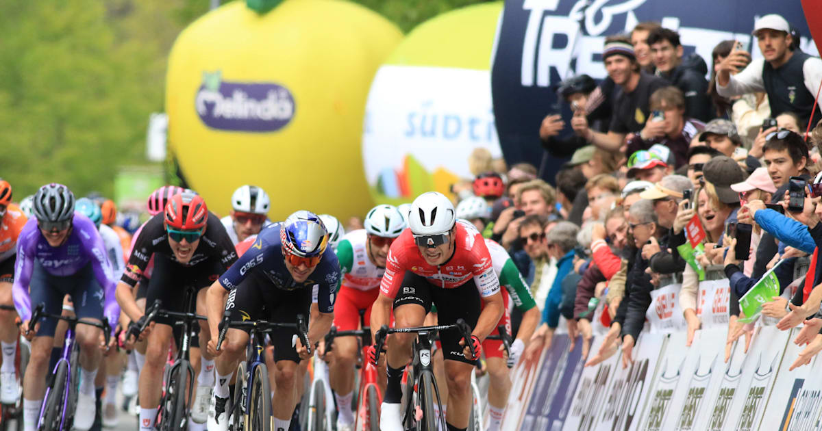 Tom Pidcock Returns to Victory After Road Cycling Crash, Wins in Pinarello Q36.5 Kit - News Directory 3
