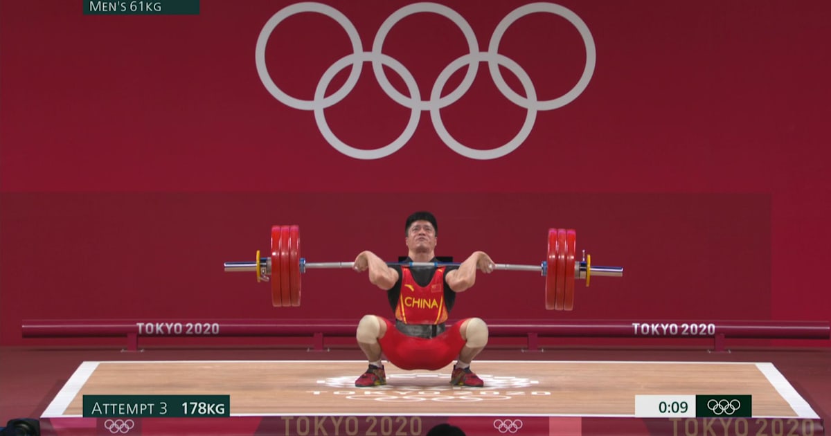 Medal Moment | Tokyo 2020: Weightlifting 61kg - F Li (CHN)