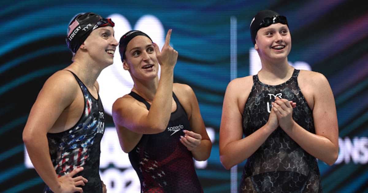 Чм 2024 по водным видам спорта результаты. Синхронное плавание женщины Россия. ЧМ 2023 по водным видам спорта медали.