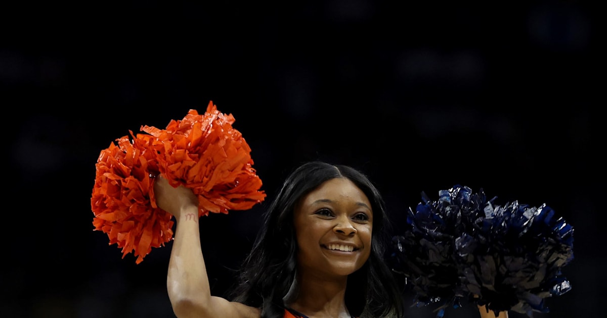 Cheerleading Day 2 Cheerleading & Awards at AdventHealth Arena