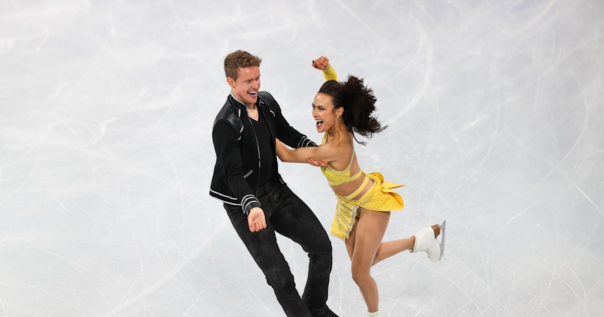 Madison Chock and Evan Bates in the lead following ice dance rhythm dance