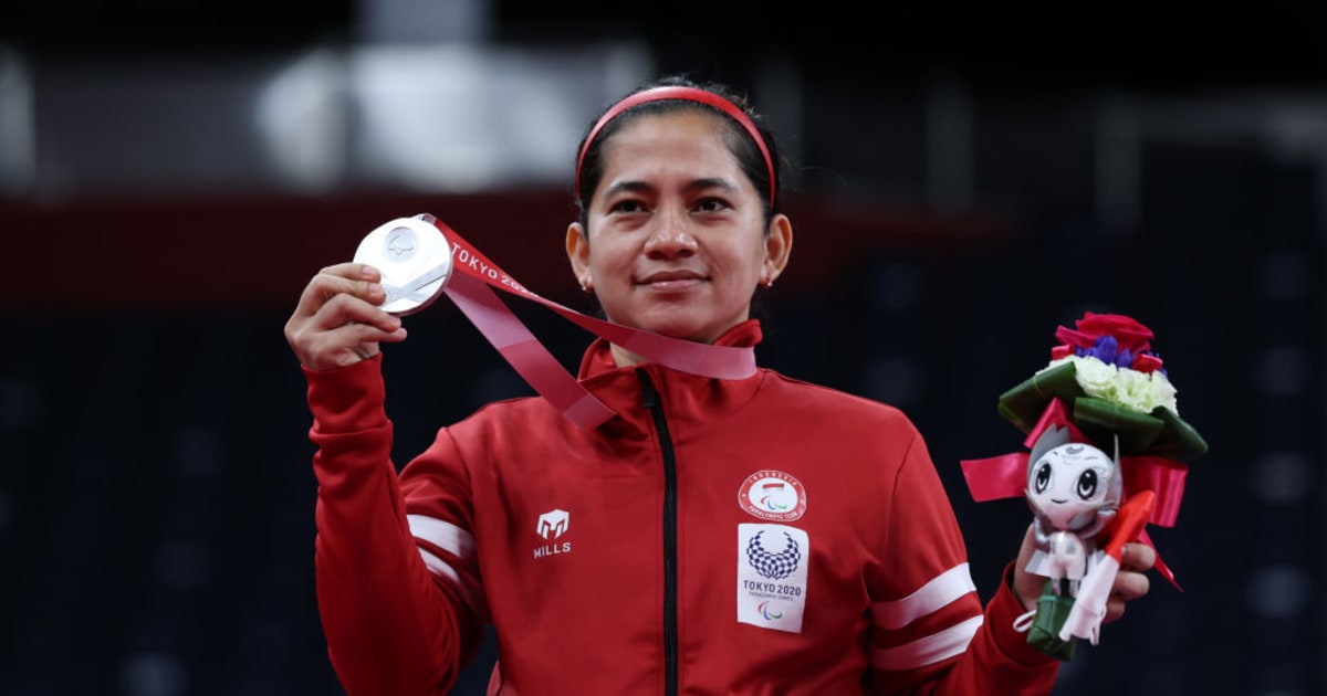 Paralympic Badminton Star Leani Ratri Oktila: Indonesia's Humble Champion