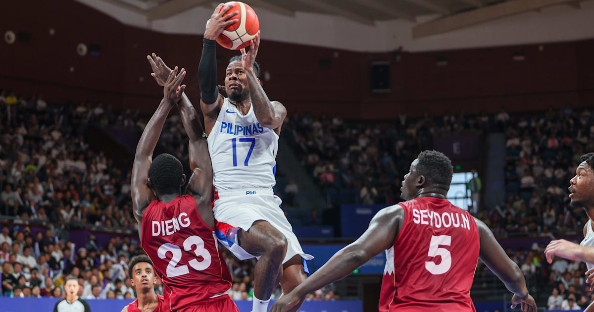 Asian Games 2023: Basketball - Gilas Pilipinas Hammer Qatar 80-41 To ...