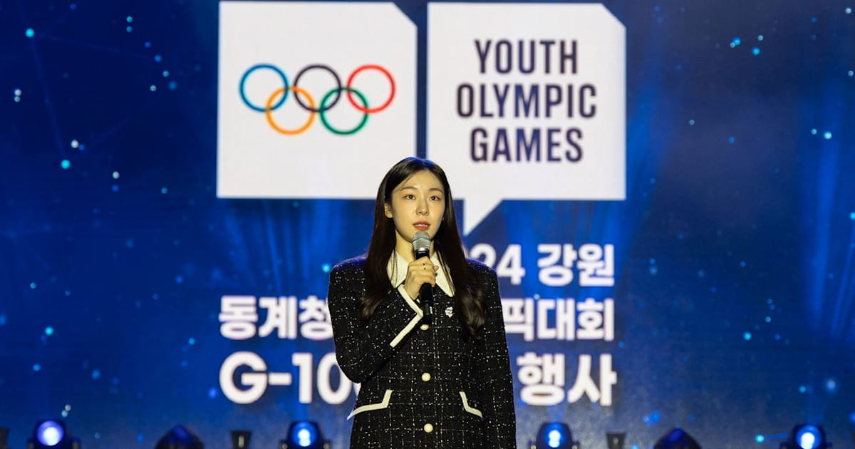 성화 봉송이 시작되고 2018 평창 올림픽의 유산이 이어지면서 서울에서 카운트다운 축하 행사가 열립니다.