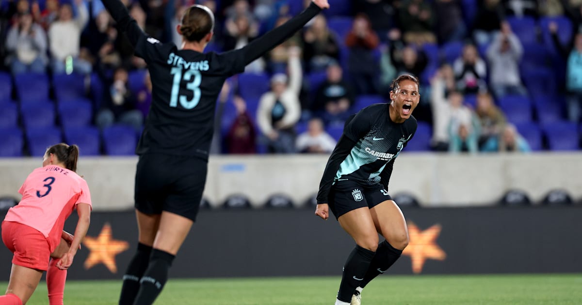 Soccer - USWNT’s Lynn Williams becomes NWSL's all-time leading goal scorer