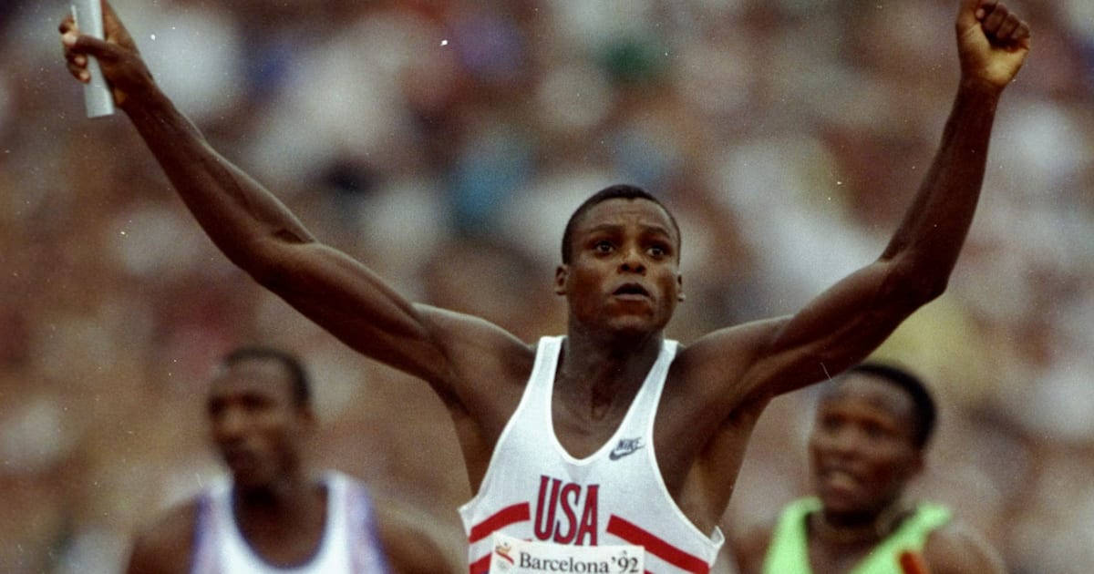 Barcelona 1992 USA win the 4x100 relay men and break the world record