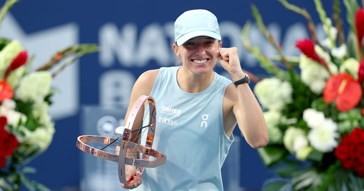 Canadian Open 2026 tennis: Iga Świątek beats Elena Rybakina to lift her first title of the season