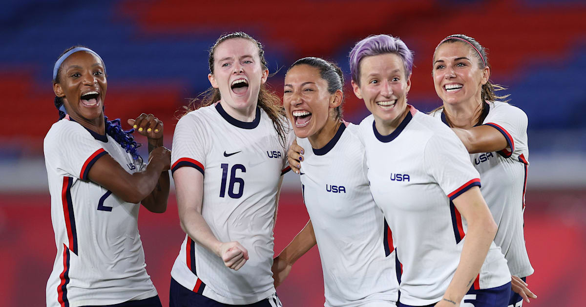 Us women's 2024 soccer shirt