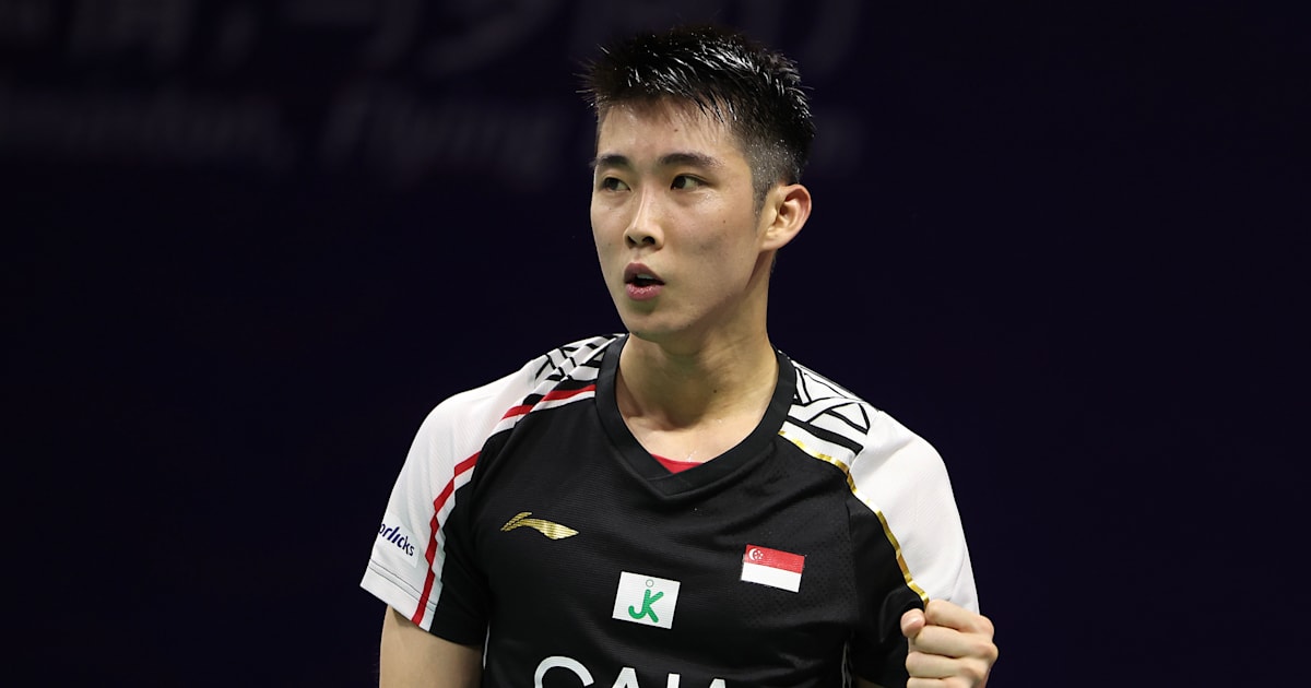 A busy day at the China Open badminton saw a comfortable win for Loh Kean Yew, while India stars