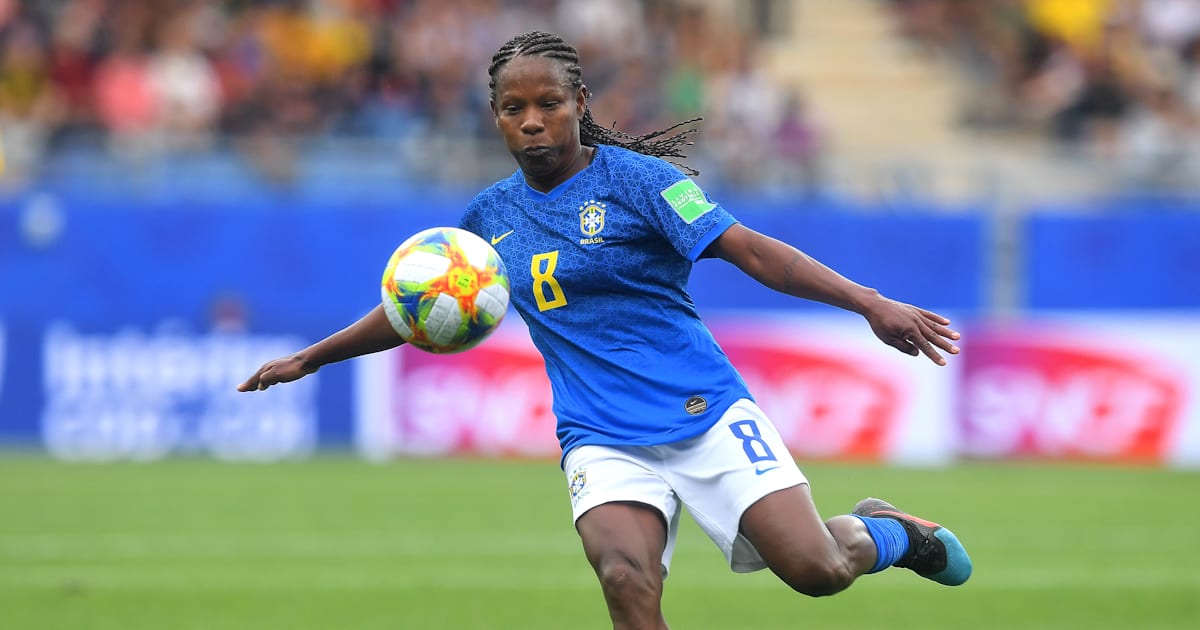 Jogo comemorativo reunirá grandes nomes do futebol feminino de Lorena