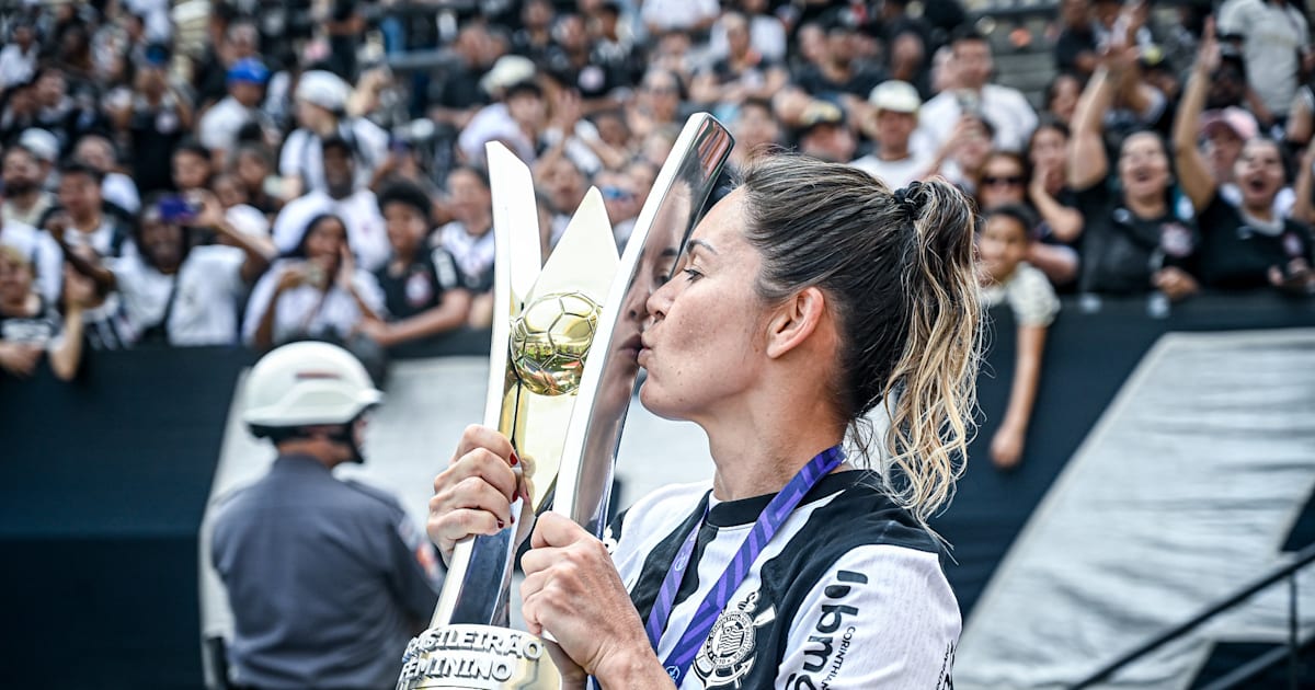 Ranking Nacional De Clubes De Futebol Feminino Com Corinthians Na