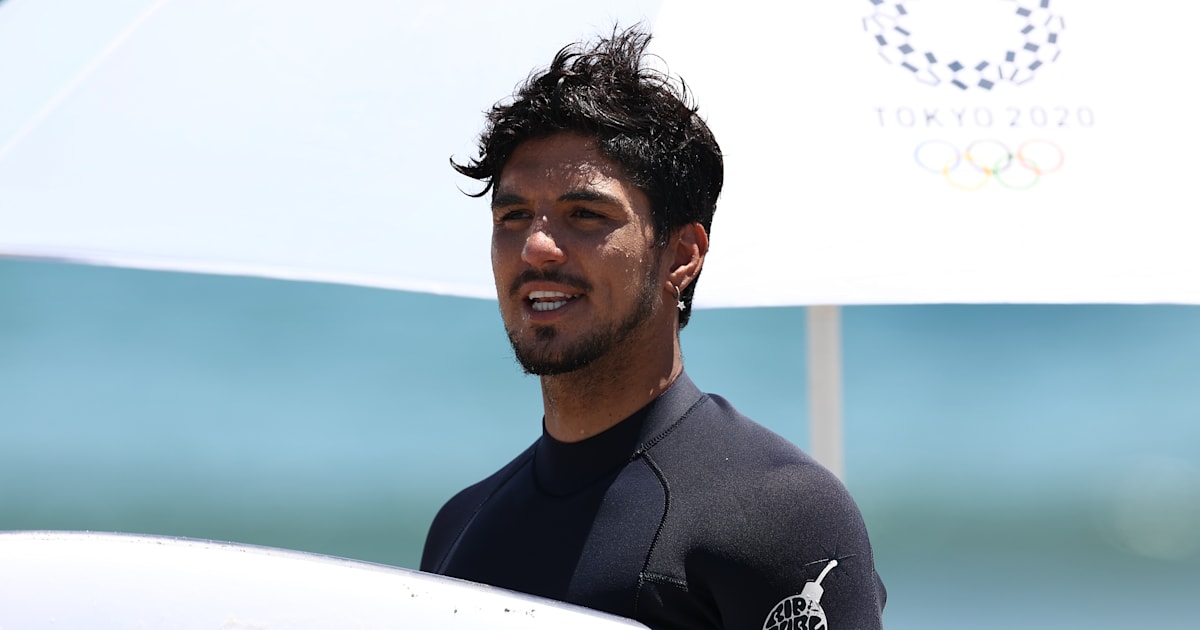 Gabriel Medina confirms return to competition after dealing with