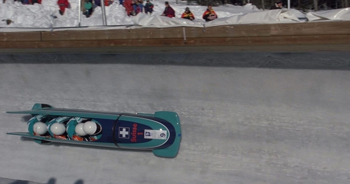 Brothers battle for bobsleigh gold - Olympic News