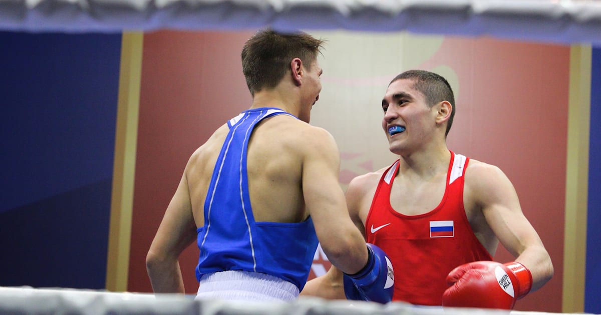 Кубок губернатора по санкт. Кубок губернатора по санкт. Беговая шапка кубка губернатора. Кубок губернатора по санкт. Кубок губернатора по санкт.