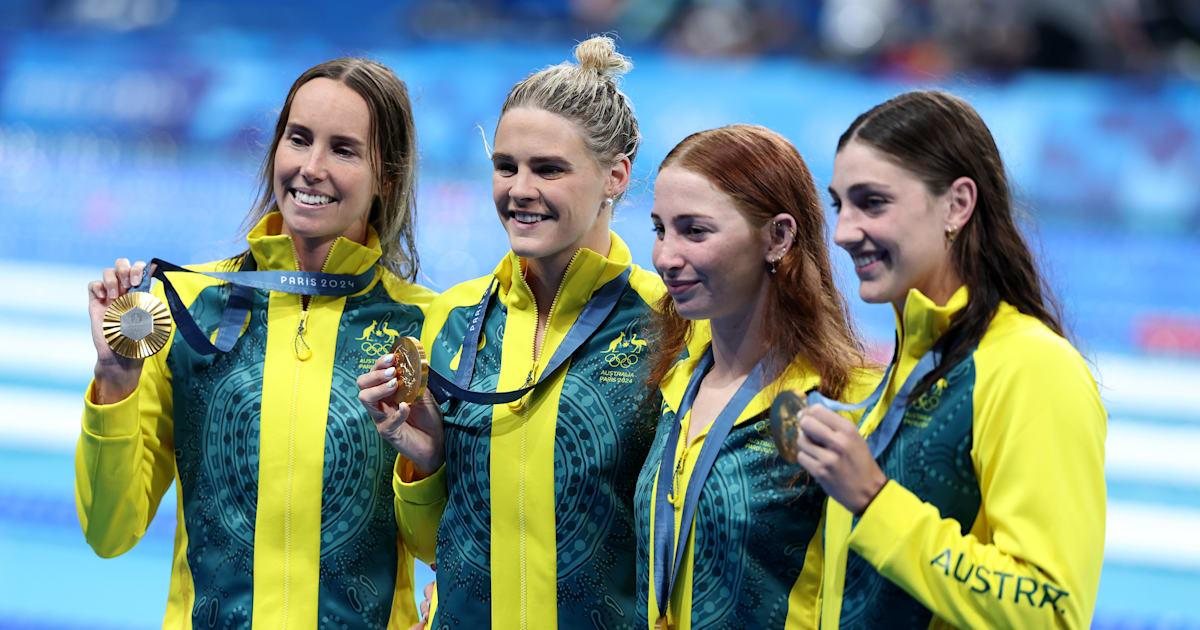 Swimming: Australia set Olympic record on way to gold medal glory in ...