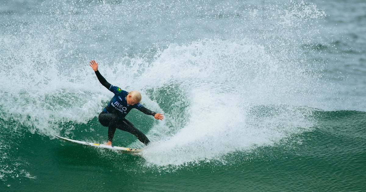 Tatiana Weston-Webb e Gabriel Medina são eliminados nas semifinais, em lanço que teve vitórias de Johanne Defay e Griffin Colapinto