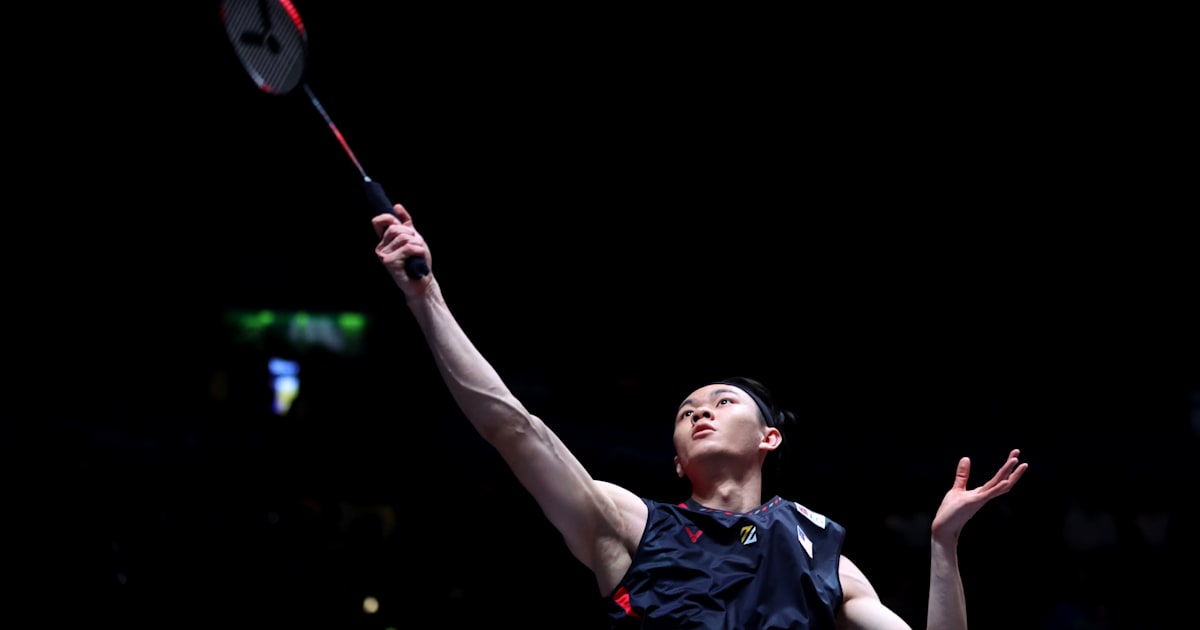 Malaysia’s Lee Zii Jia into badminton round of 16 after powering past Spain’s Pablo Abian at Paris 2024 Olympics
