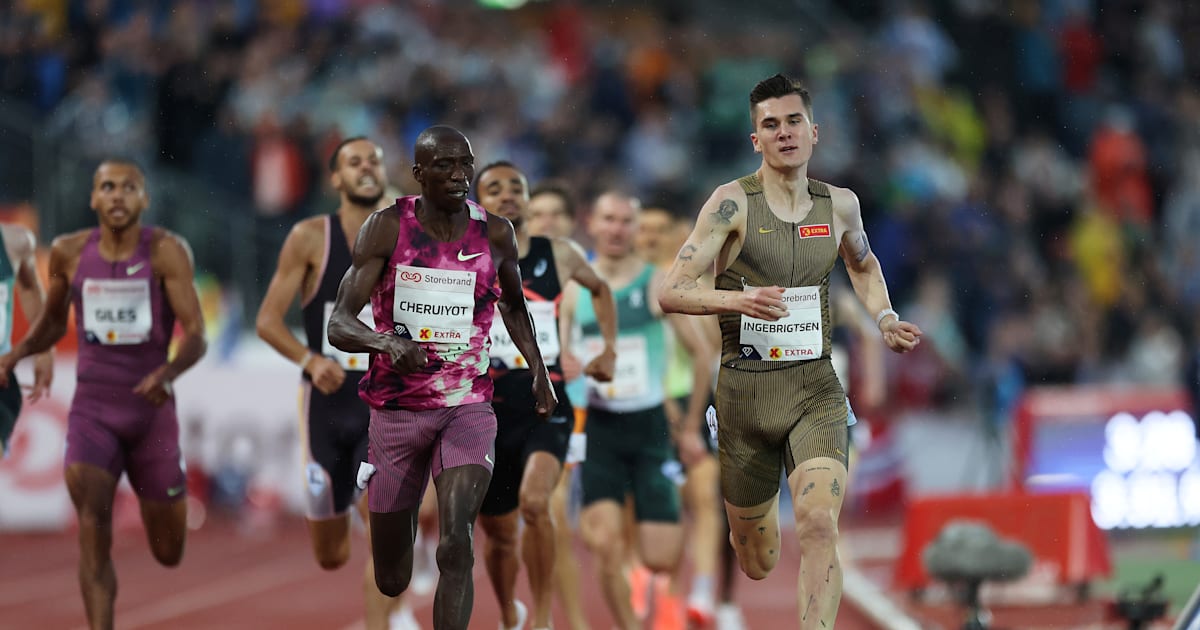 Jakob Ingebrigtsen dives for home at Oslo Diamond League