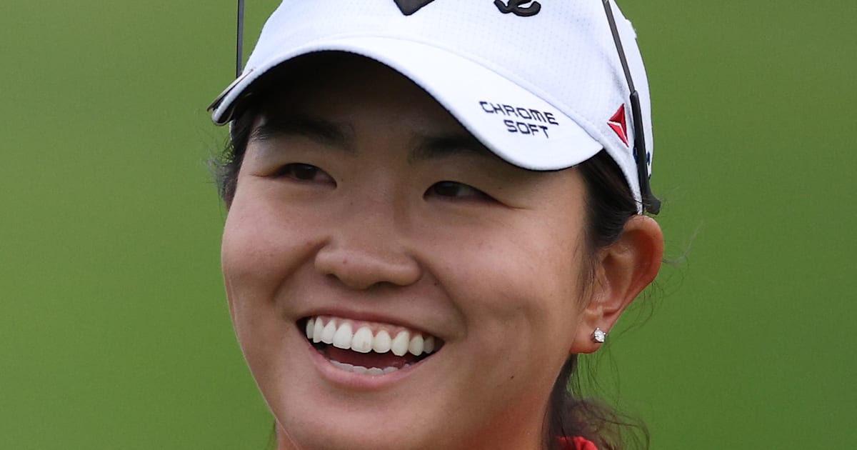 Rose Zhang | Biography, top competition results, trophy wins, and medals