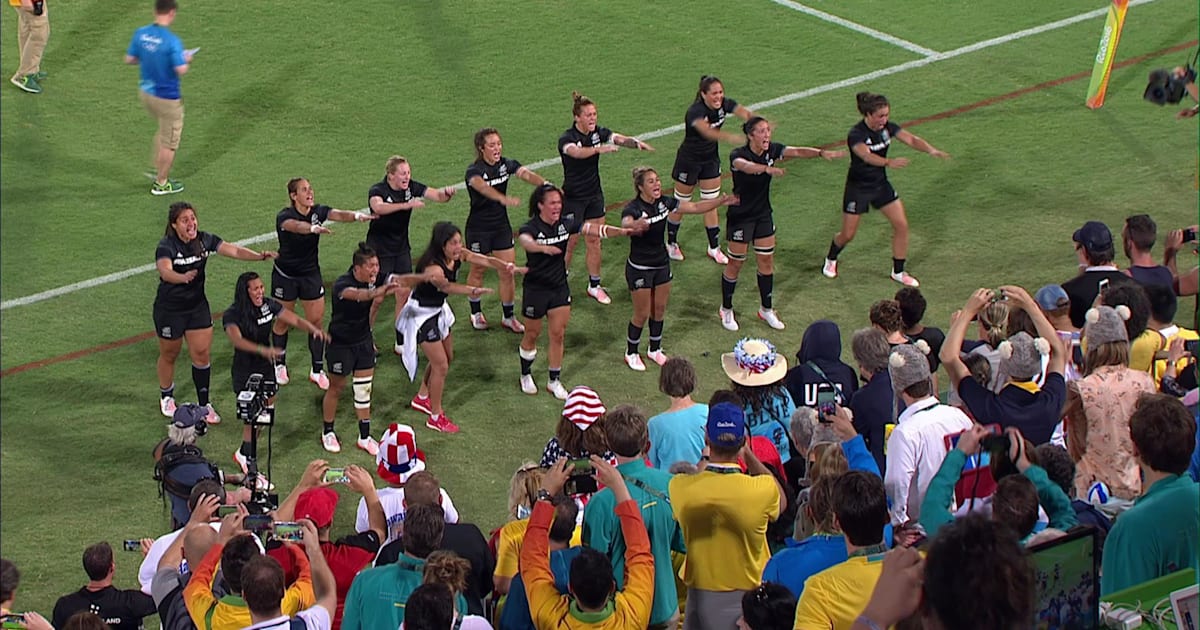 New Zealand Rugby Sevens Team Performs Ceremonial Haka 8579