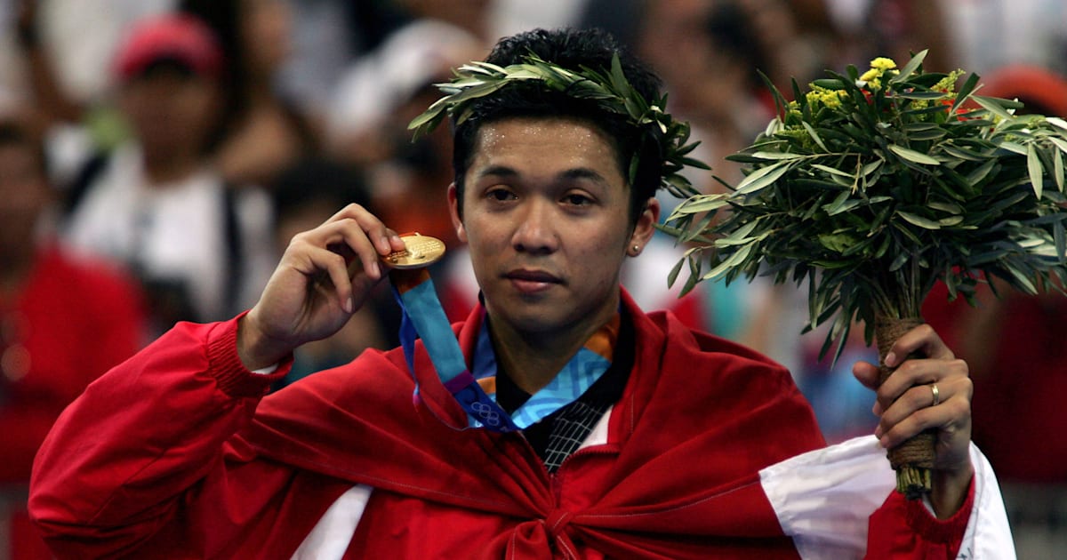 Taufik Hidayat talks about winning gold at the 2004 Olympics