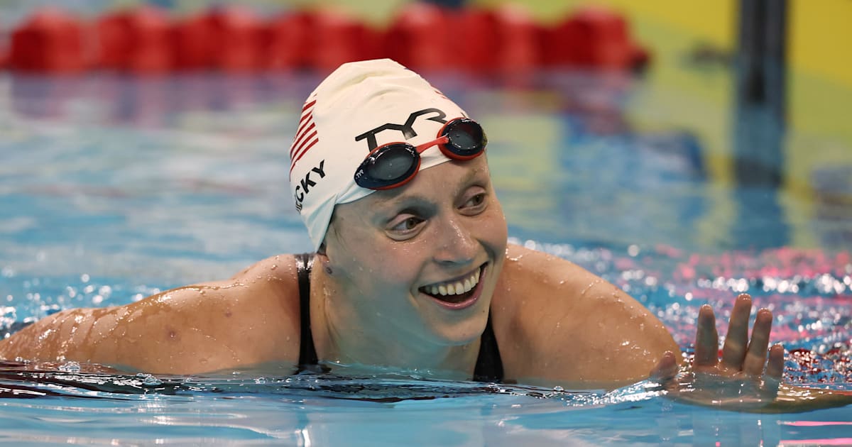 Swimming Star Katie Ledecky Shatters 1500m Freestyle Short Course World ...