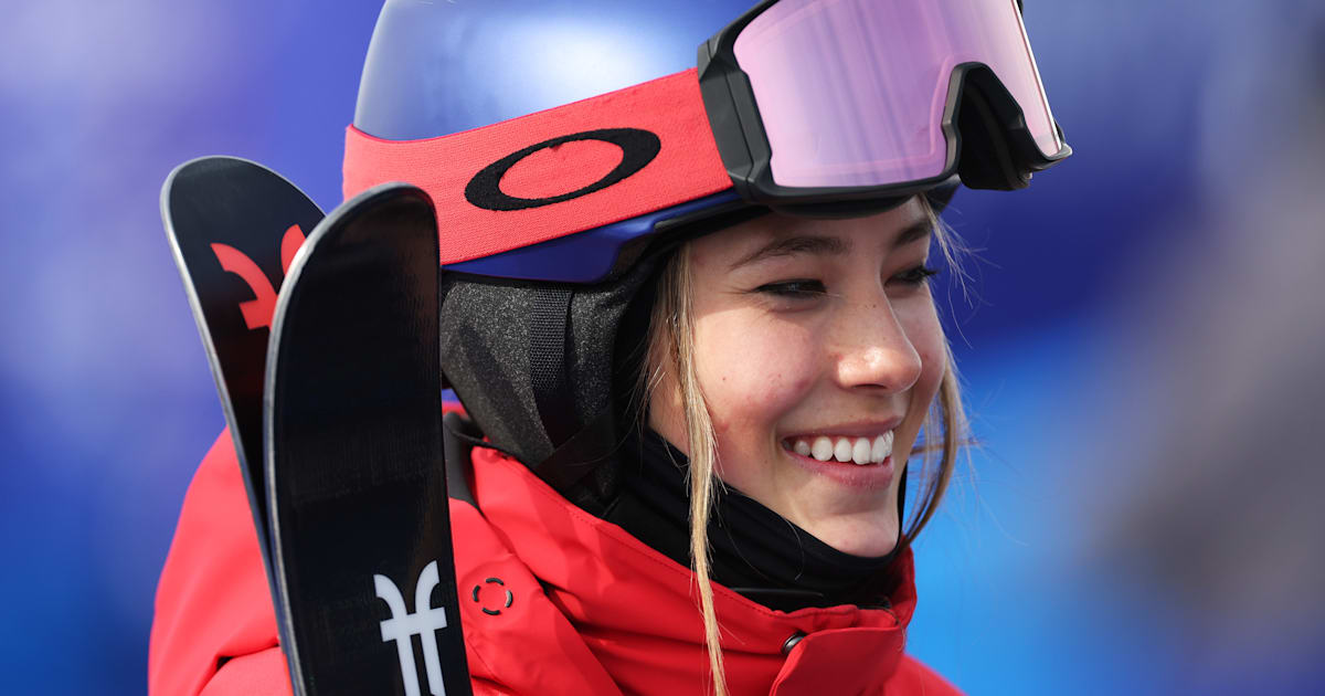自由式滑雪世界杯崇礼站女子U型场地技巧决赛：谷爱凌新赛季首秀带伤登顶