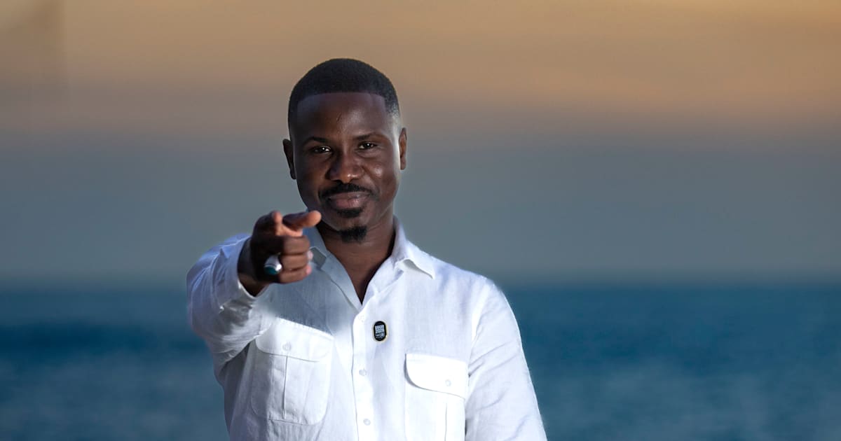 Meet Senegalese music superstar Dip: Feel the energy of Dakar