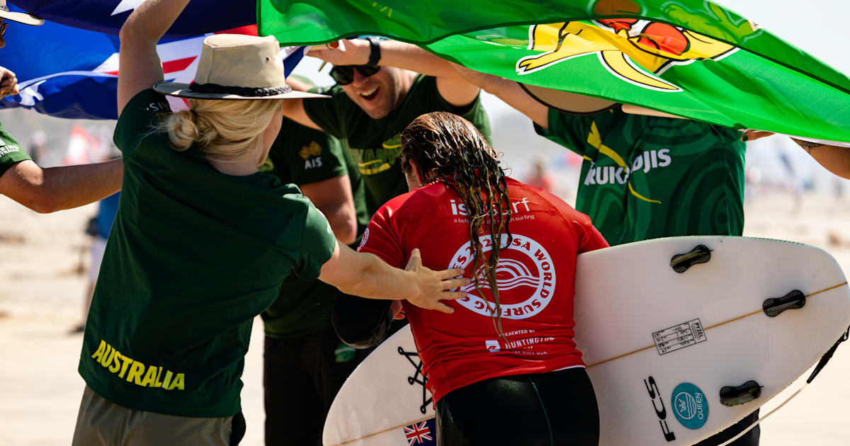 Behind the scenes as surfers compete for Paris 2024 qualifying spots at