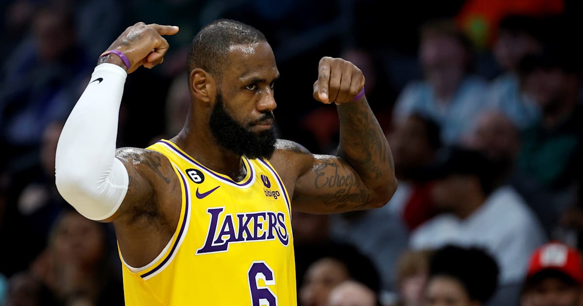 Basket lebron james pas cher best sale