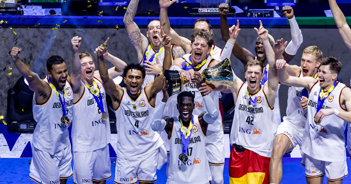 Deutschland wird Basketball-Weltmeister 2023: Dennis Schroeder MVP im Finale mit Serbien