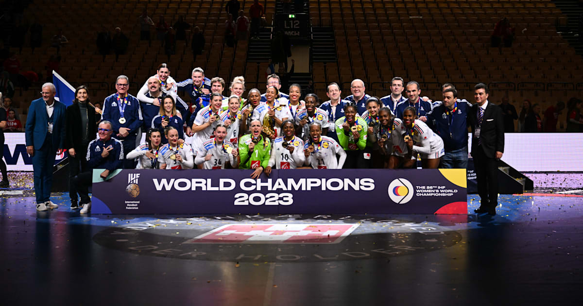 Handball | L’équipe De France Féminine Annonce Sa Liste De 14 Joueuses ...