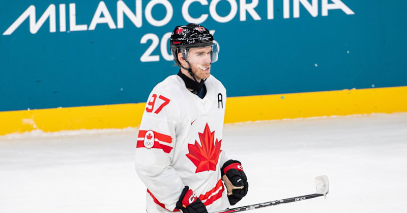 NHL stars dominate in Canada's shutout win over Czechia