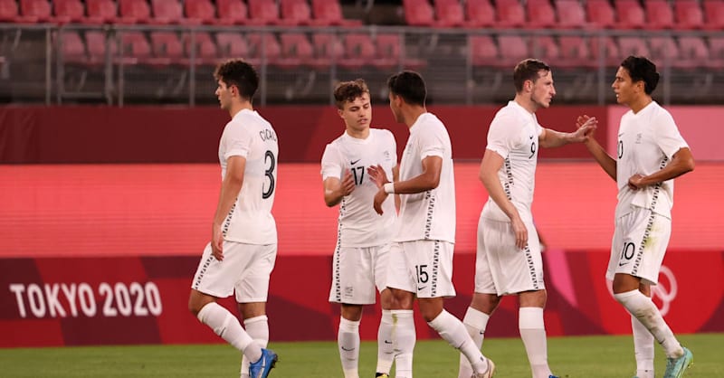 ROU v NZL - Men's First Round - Football | Tokyo 2020 Replays