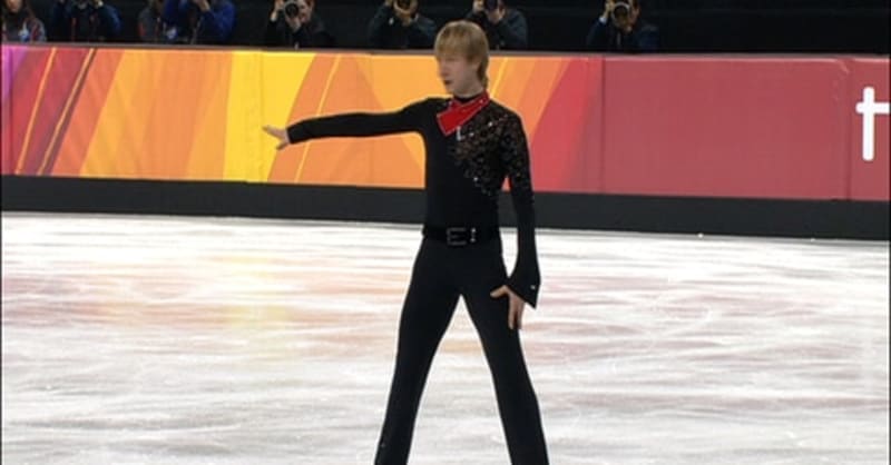 Plushenko's Amazing Performance Delights the Crowd