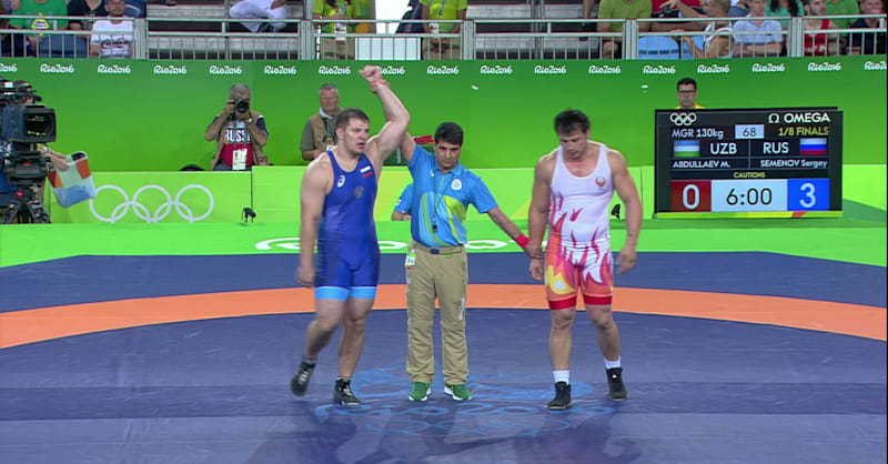 Sergey SEMENOV (RUS) df. Muminjon ABDULLAEV (UZB), 3-0