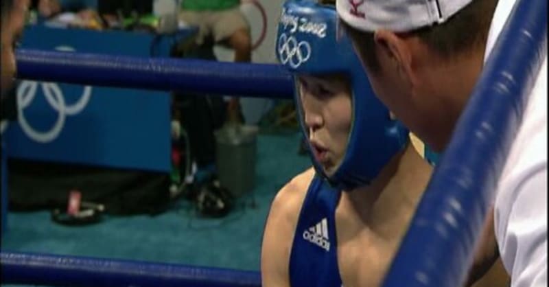 Zou Fights to Gold for China - Boxing | Beijing 2008