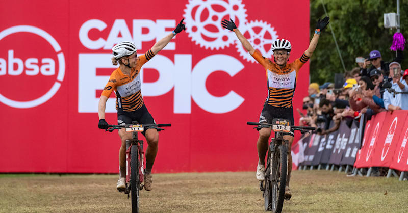 精彩集锦 | 赛段7 - 巅峰之战 | Absa Cape Epic | 开普敦 | 现在观看！
