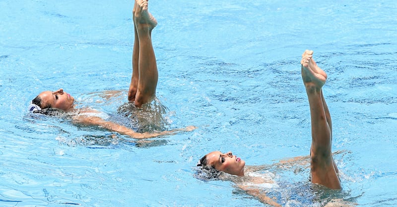 Spanish duo show off just how well they know each other