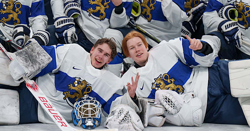 6 Équipes (H) Petite Finale FINCAN Hockey sur Glace Jeux